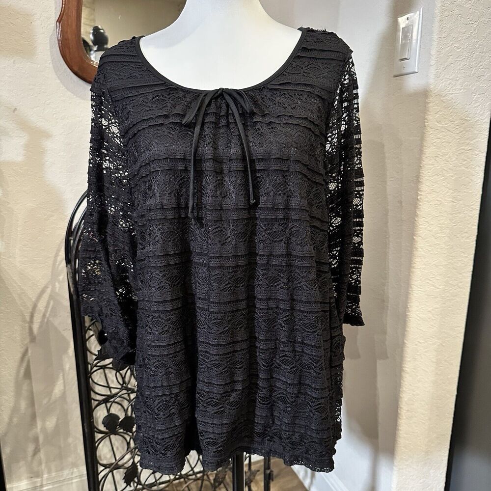 Emi & Joe Black Lace Top XL women's Bell Sleeves